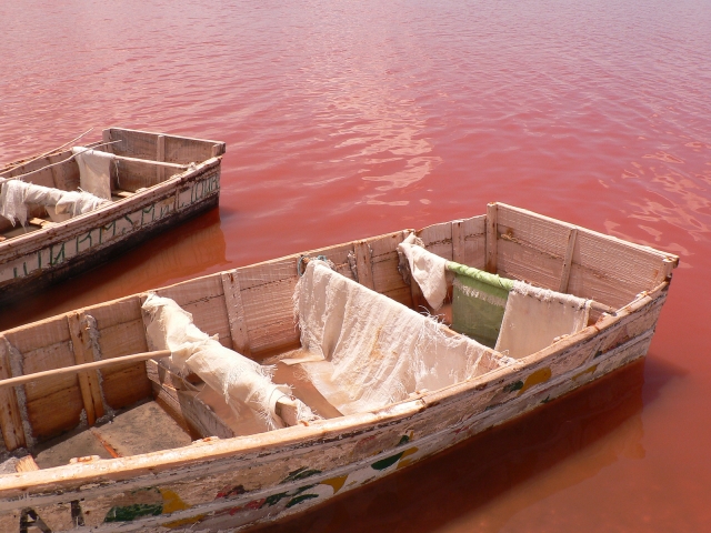 Lake Retba tones